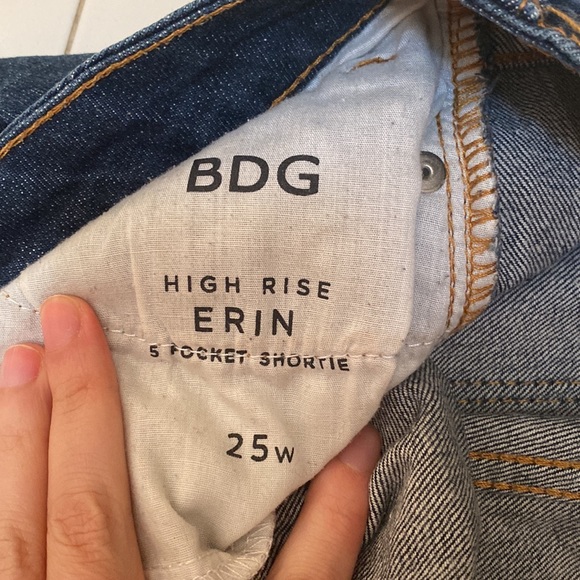 Urban Outfitters BDG Jean Shorts size 25 - Picture 3 of 3